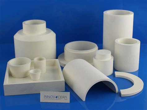  Boron Nitride: A Ceramic Superstar for High-Temperature Applications and Extreme Environments!